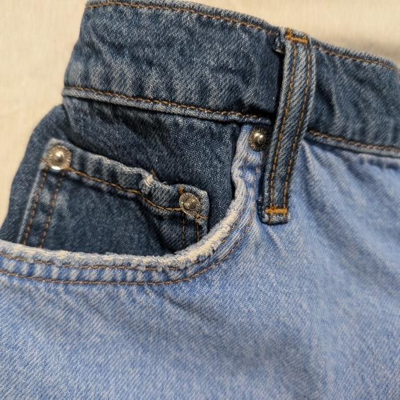 🛍️4 For $15🛍Denim Forever 21 Blue and Jean Shorts Distressed Design 90s Shorts - Picture 3 of 12